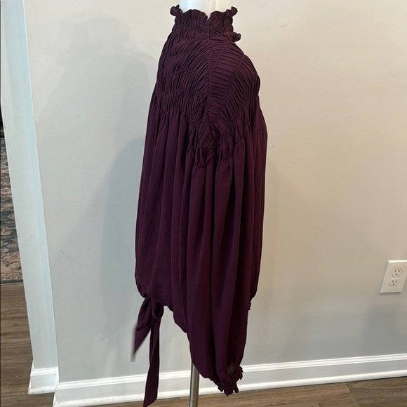 VENUS 1X Modest High Neckline Purple Blouse - Picture 4 of 10